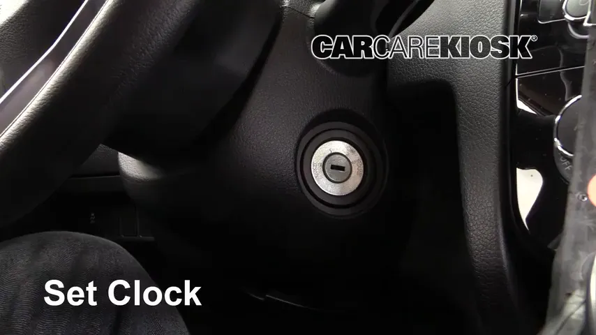 2017 Nissan Rogue Sport SL 2.0L 4 Cyl. Reloj